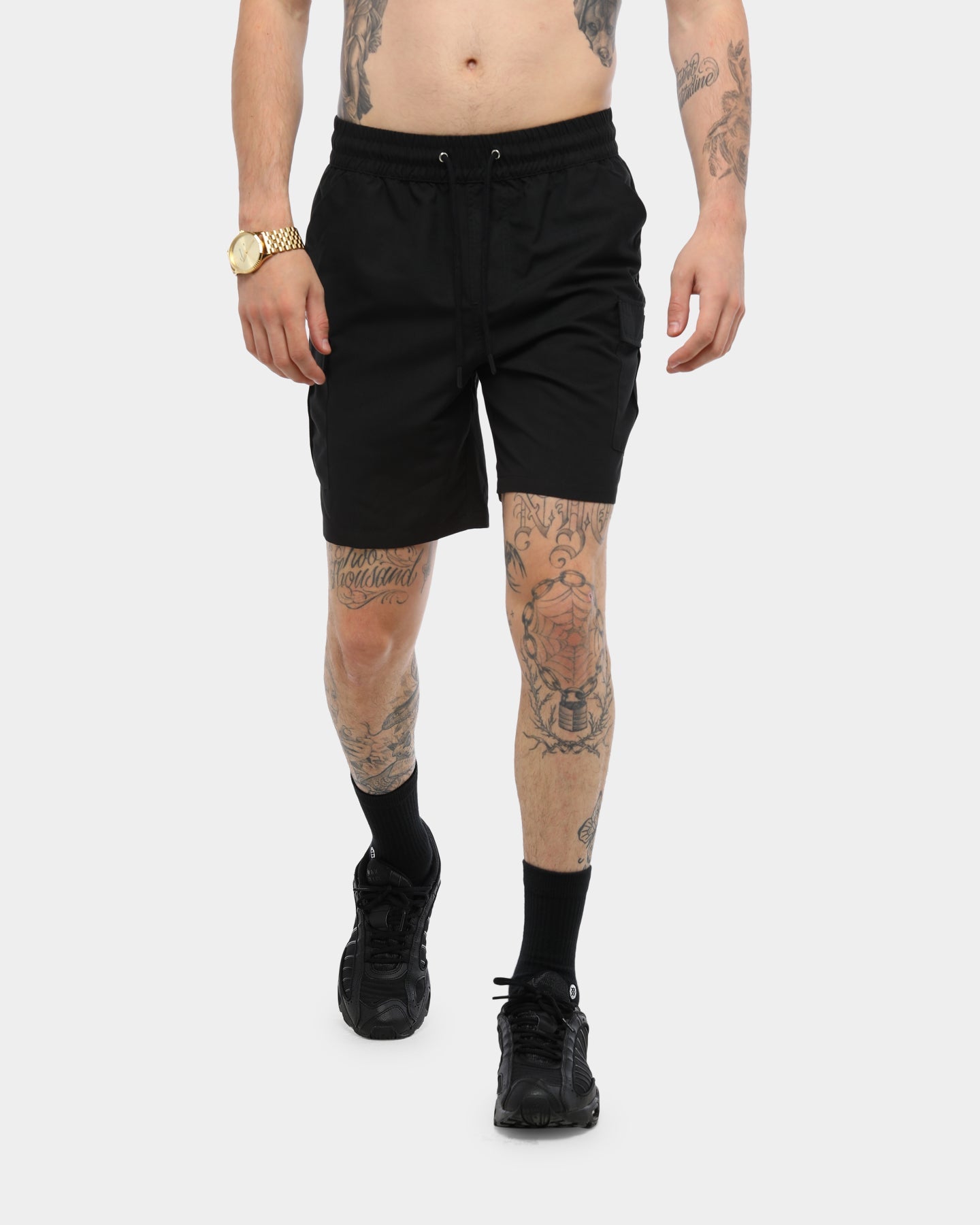 Carré Rev 001 Cargo Shorts Black