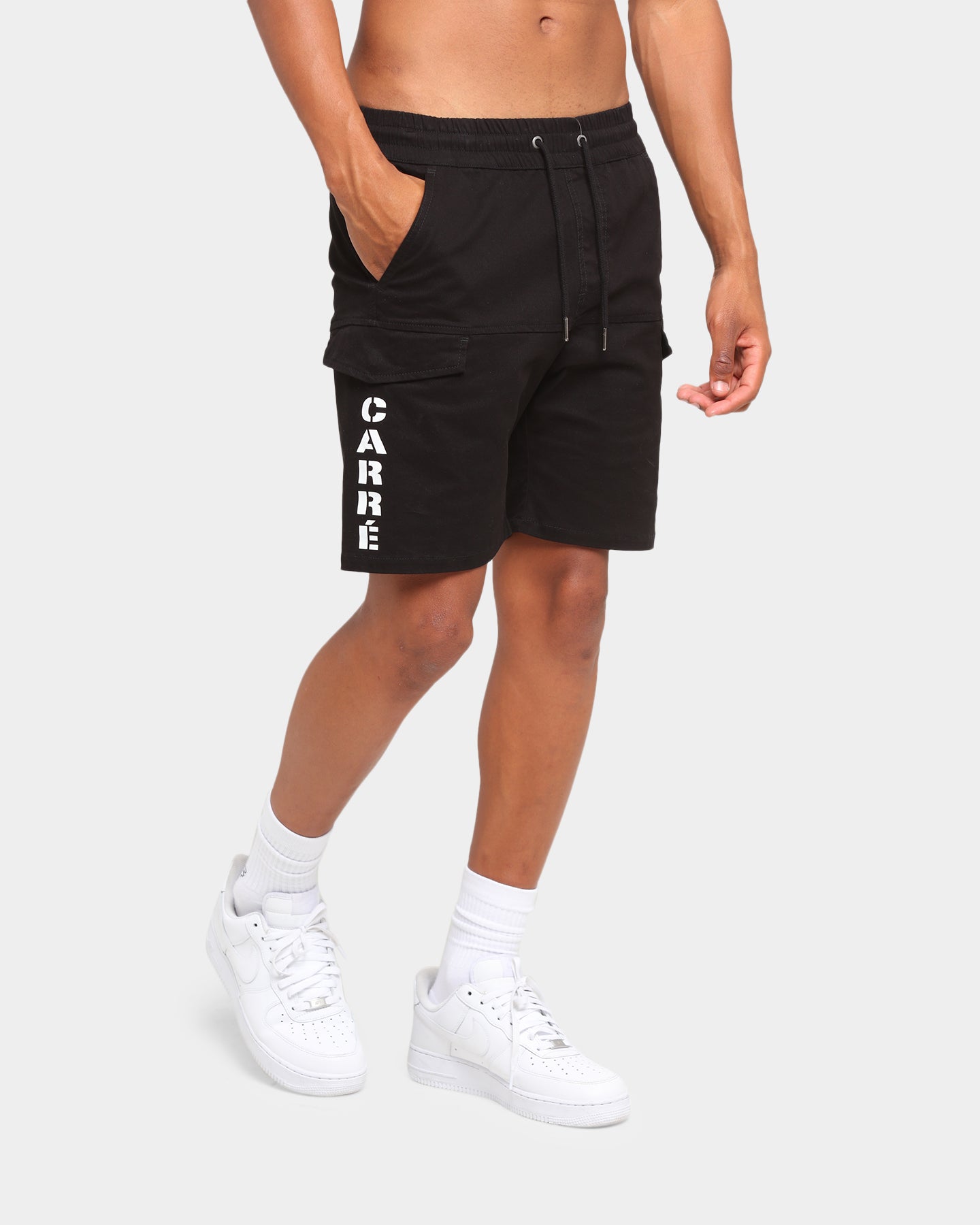 Carré Sommet Cargo Shorts Black