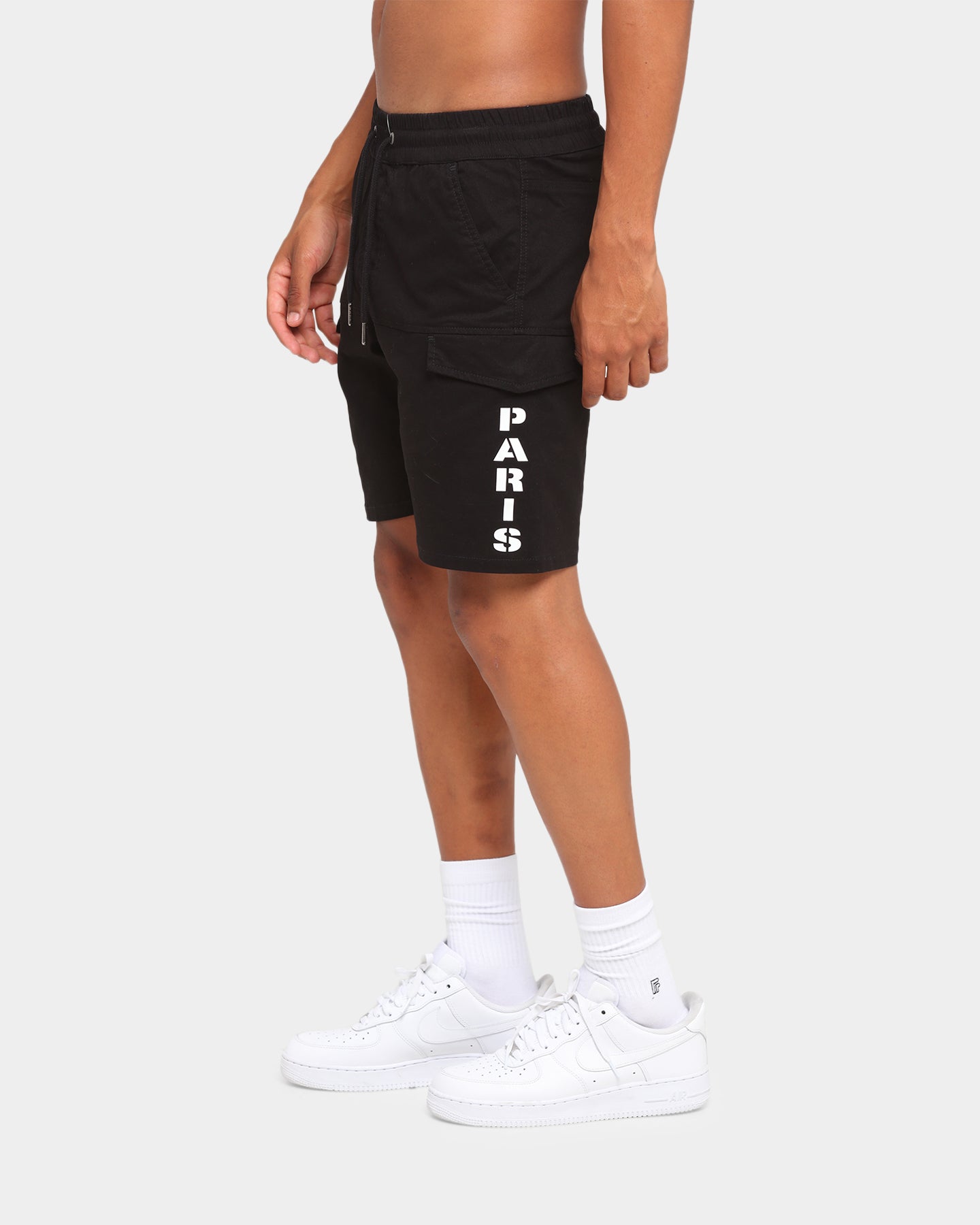 Carré Sommet Cargo Shorts Black