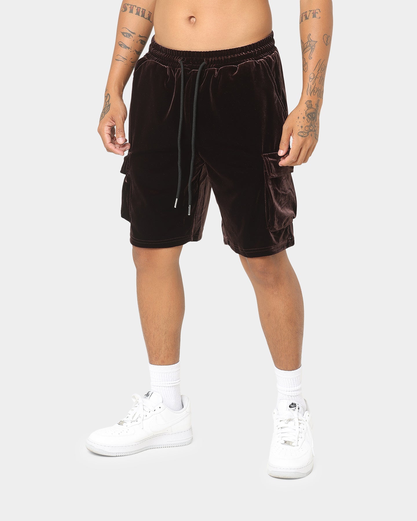 XXIII Uzair Velour Shorts Chocolate