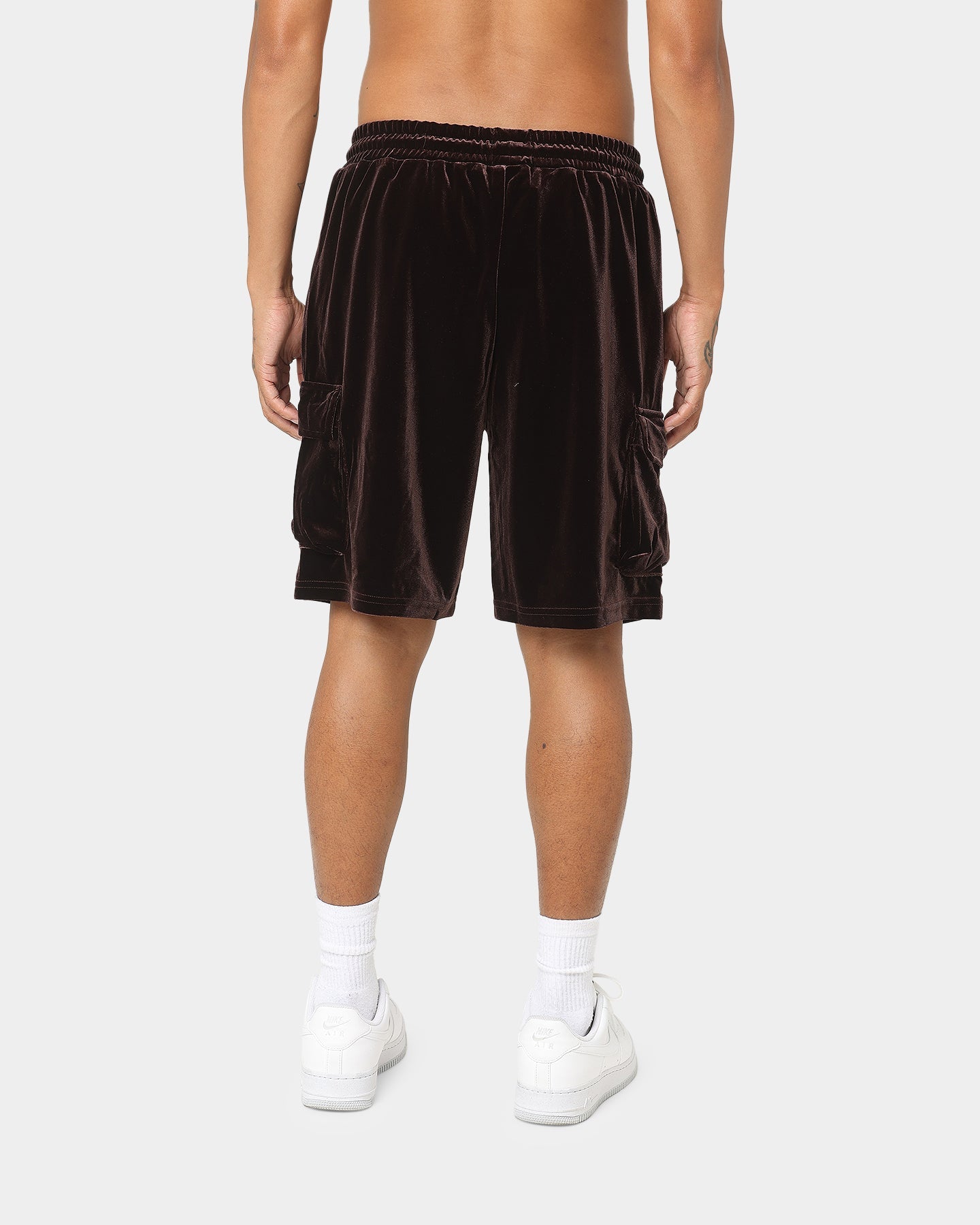 XXIII Uzair Velour Shorts Chocolate