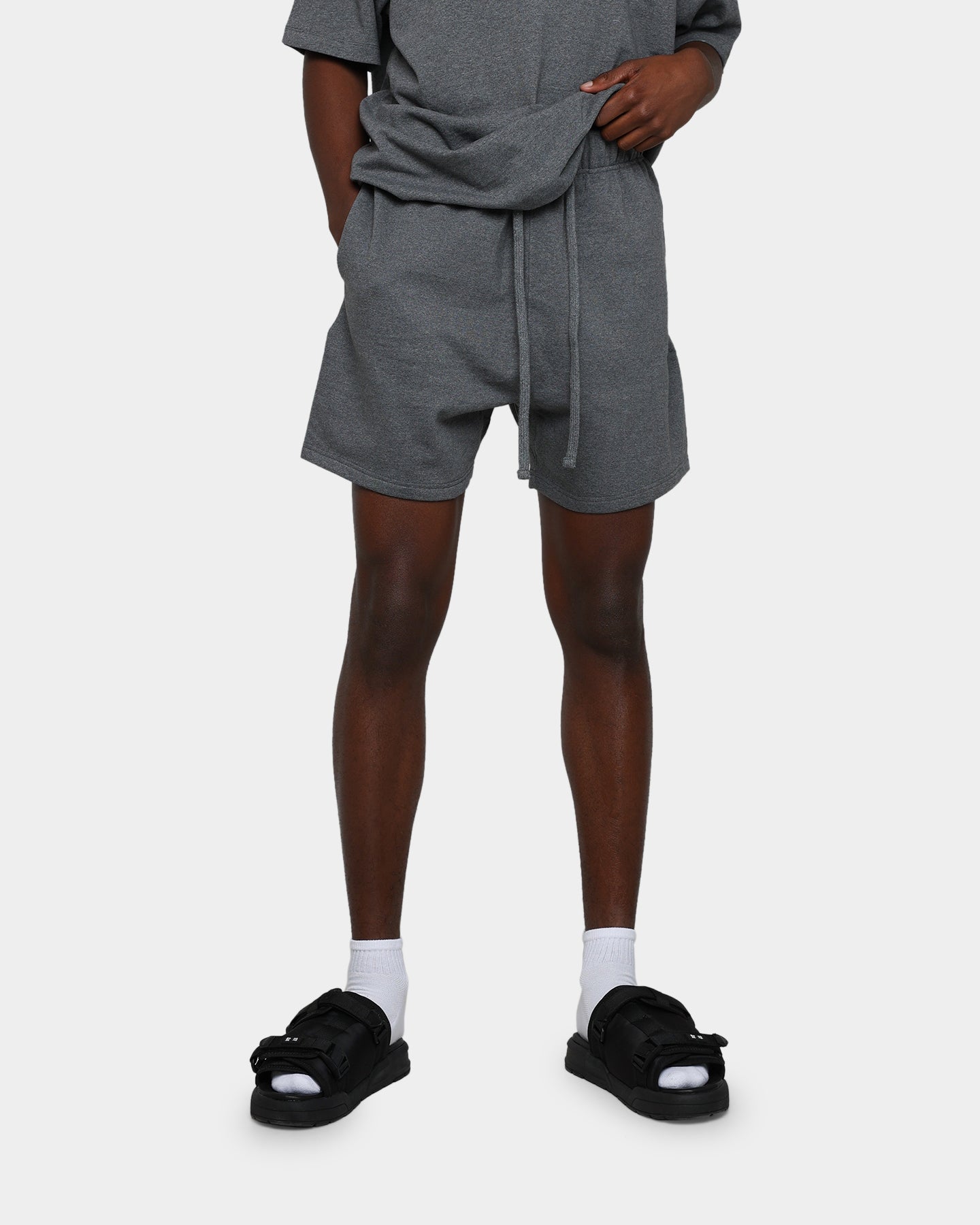 MNML Every Day Sweatshorts Dark Heather