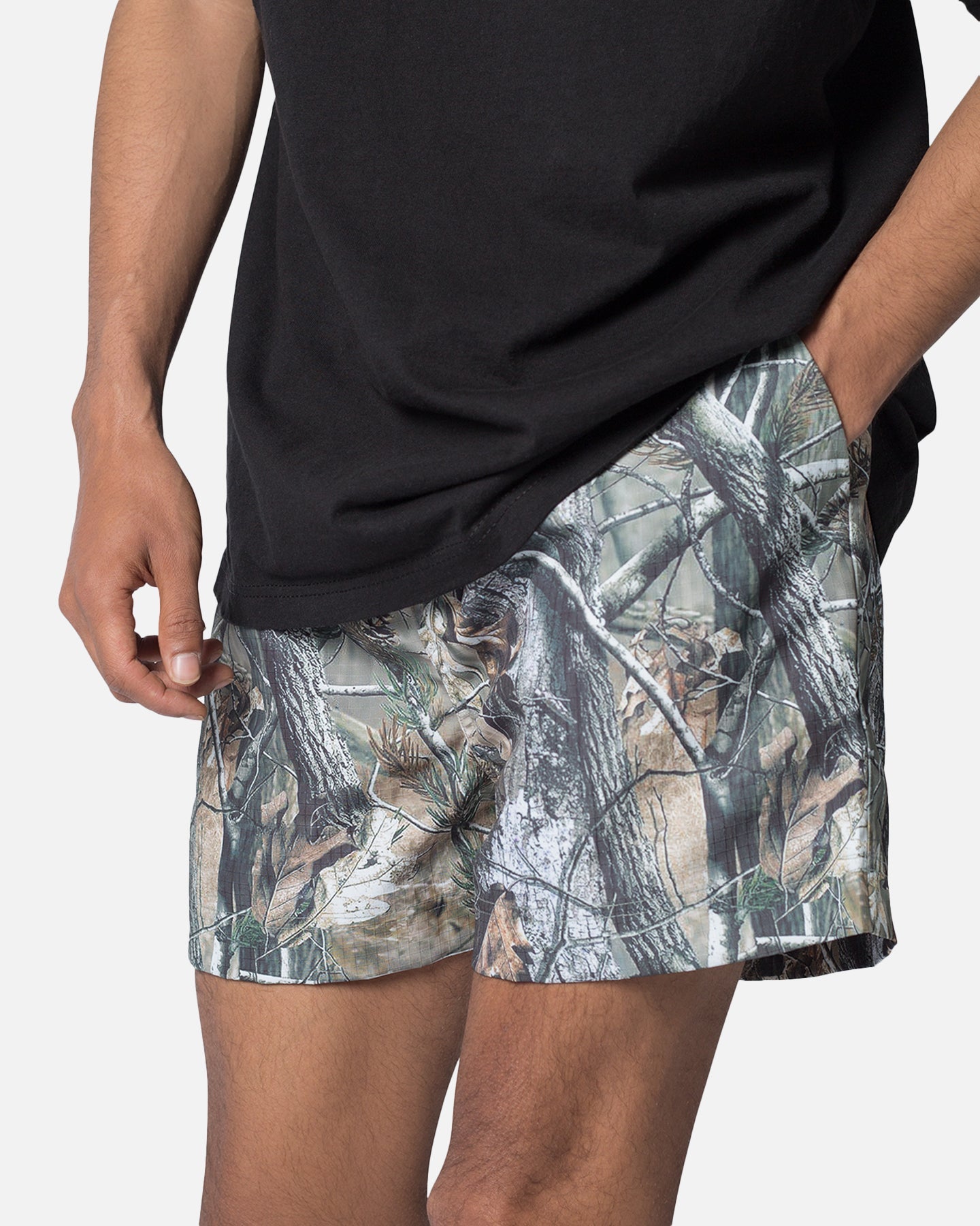 MNML Summer Shorts Branch Camo