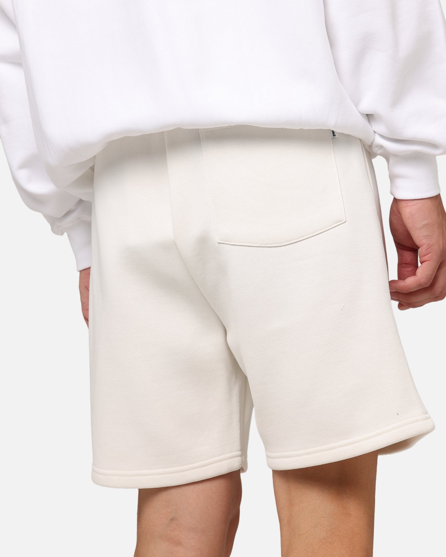Carre Premium Essentials Sweat Shorts Cream