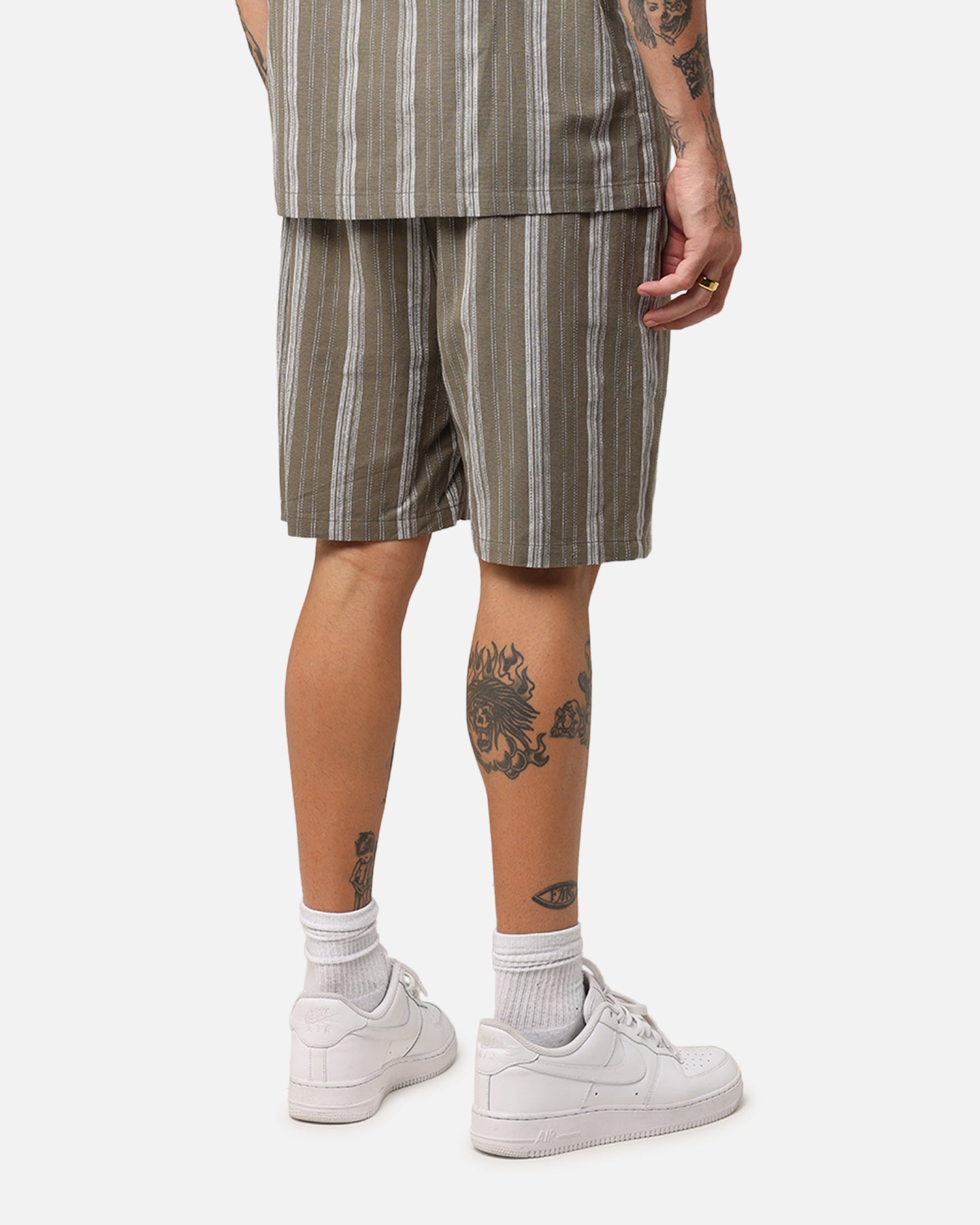 XXIII Condesa Linen Shorts Olive