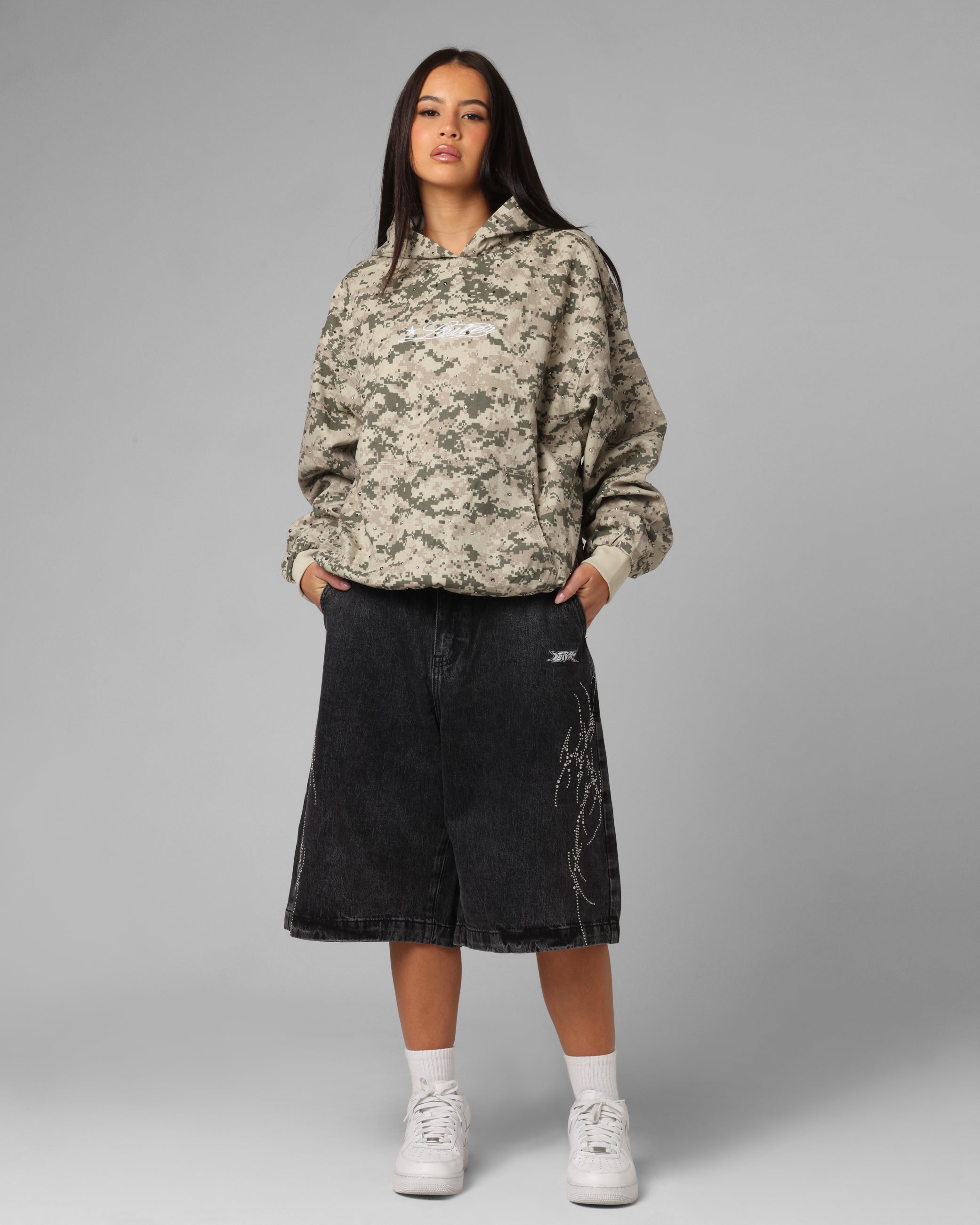 Loiter Goth Clique Jorts Black