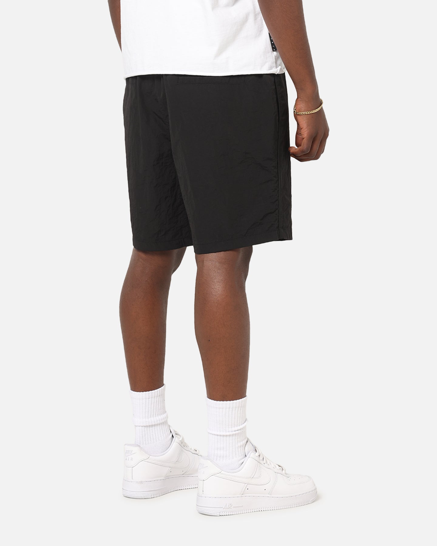 Carre International Shorts Black