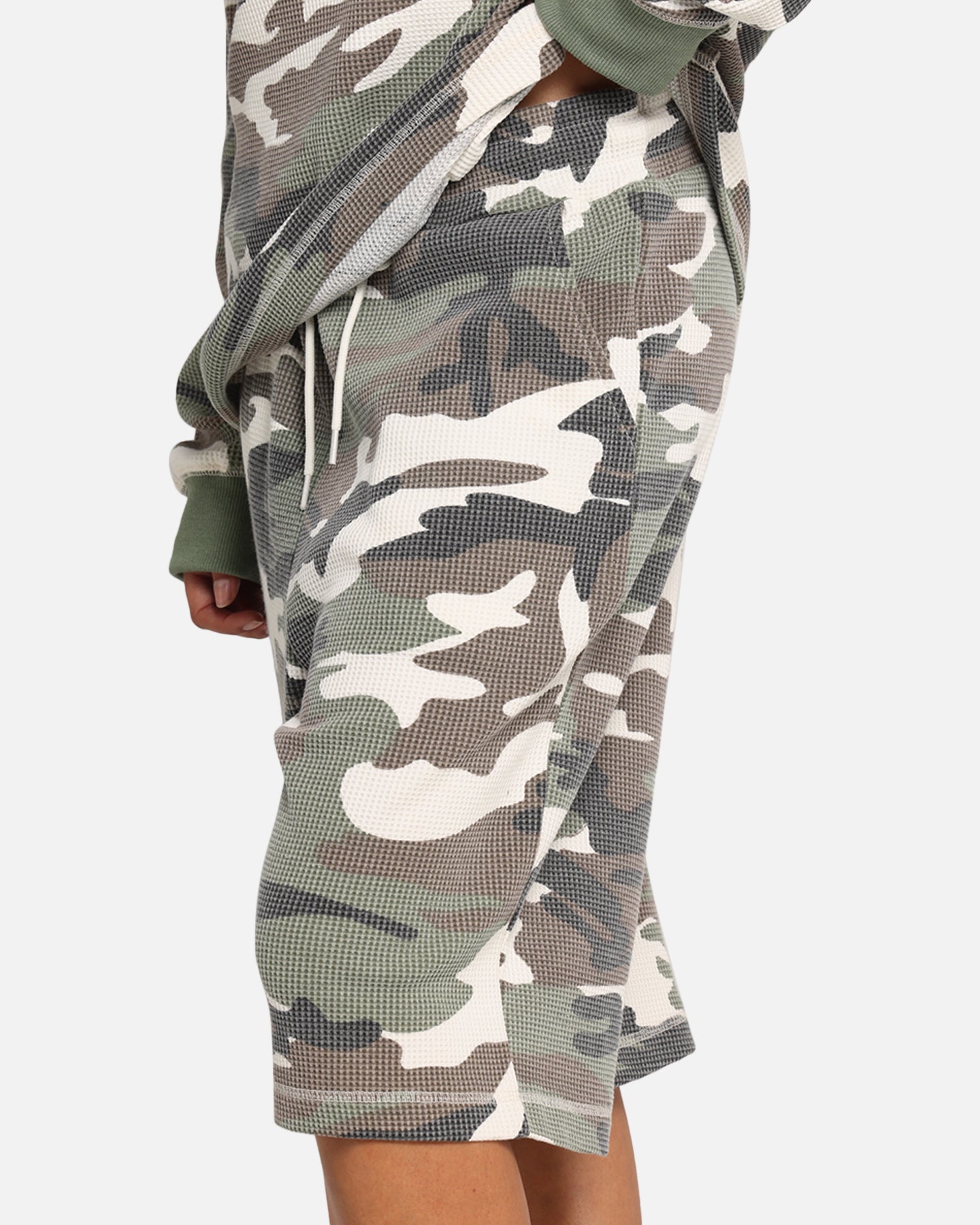 XXIII Printed Thermal Shorts Camo