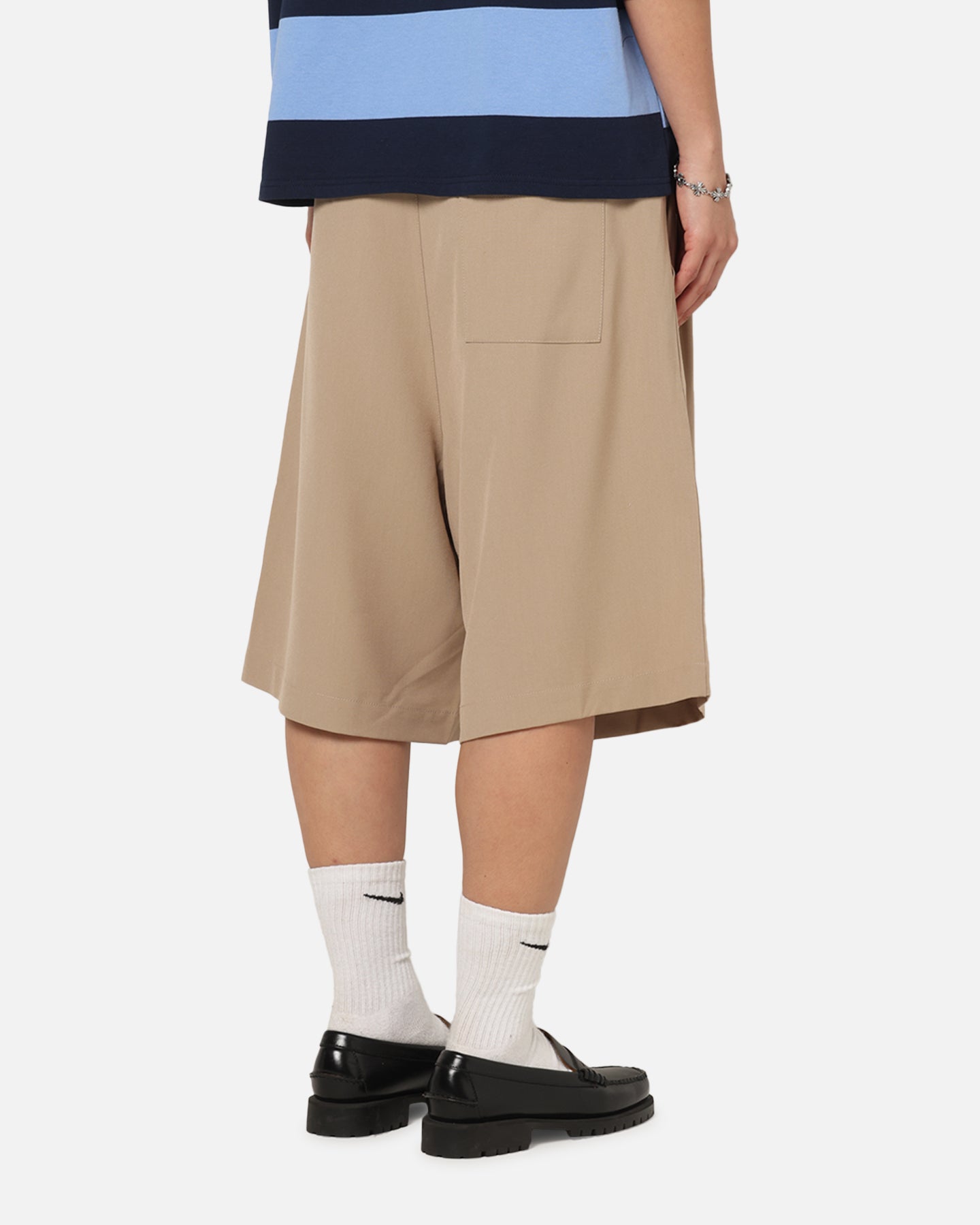 XXIII Baggy Pleated Shorts Tan
