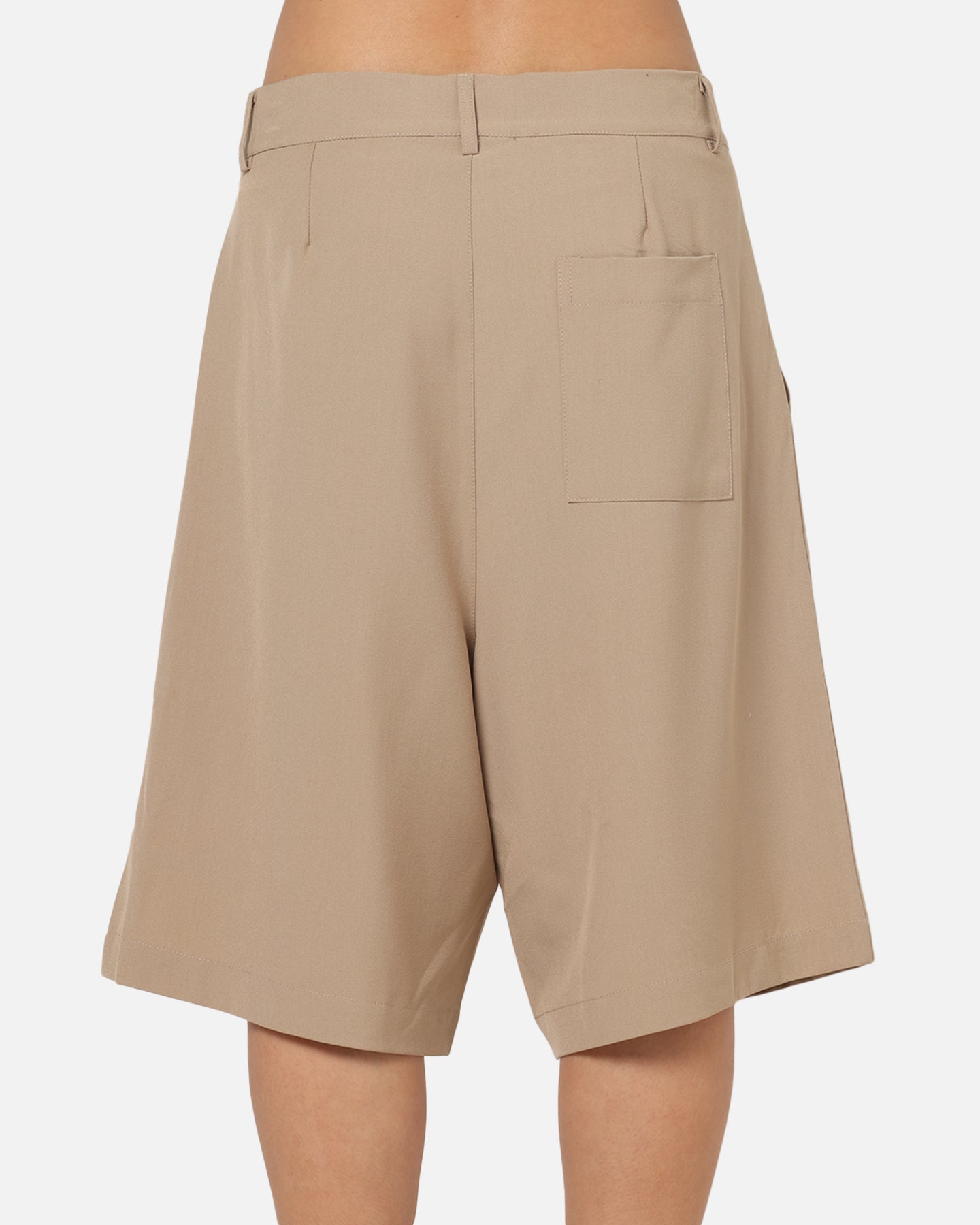 XXIII Baggy Pleated Shorts Tan