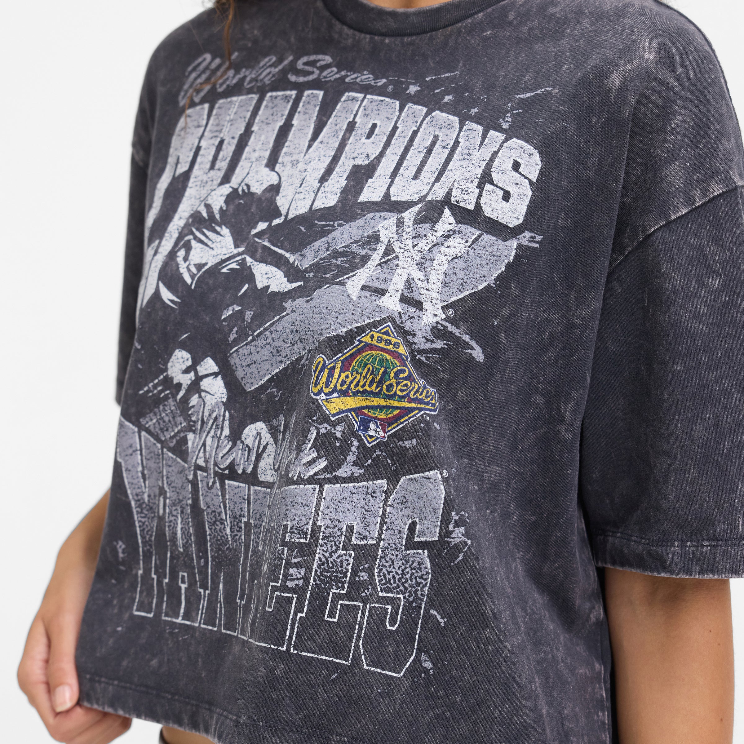 San Diego Padres Sport Classics Women's Cropped T-Shirt