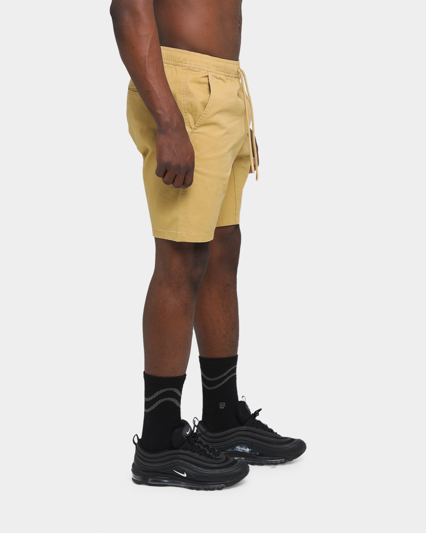 Carré Men's Response Shorts Stone