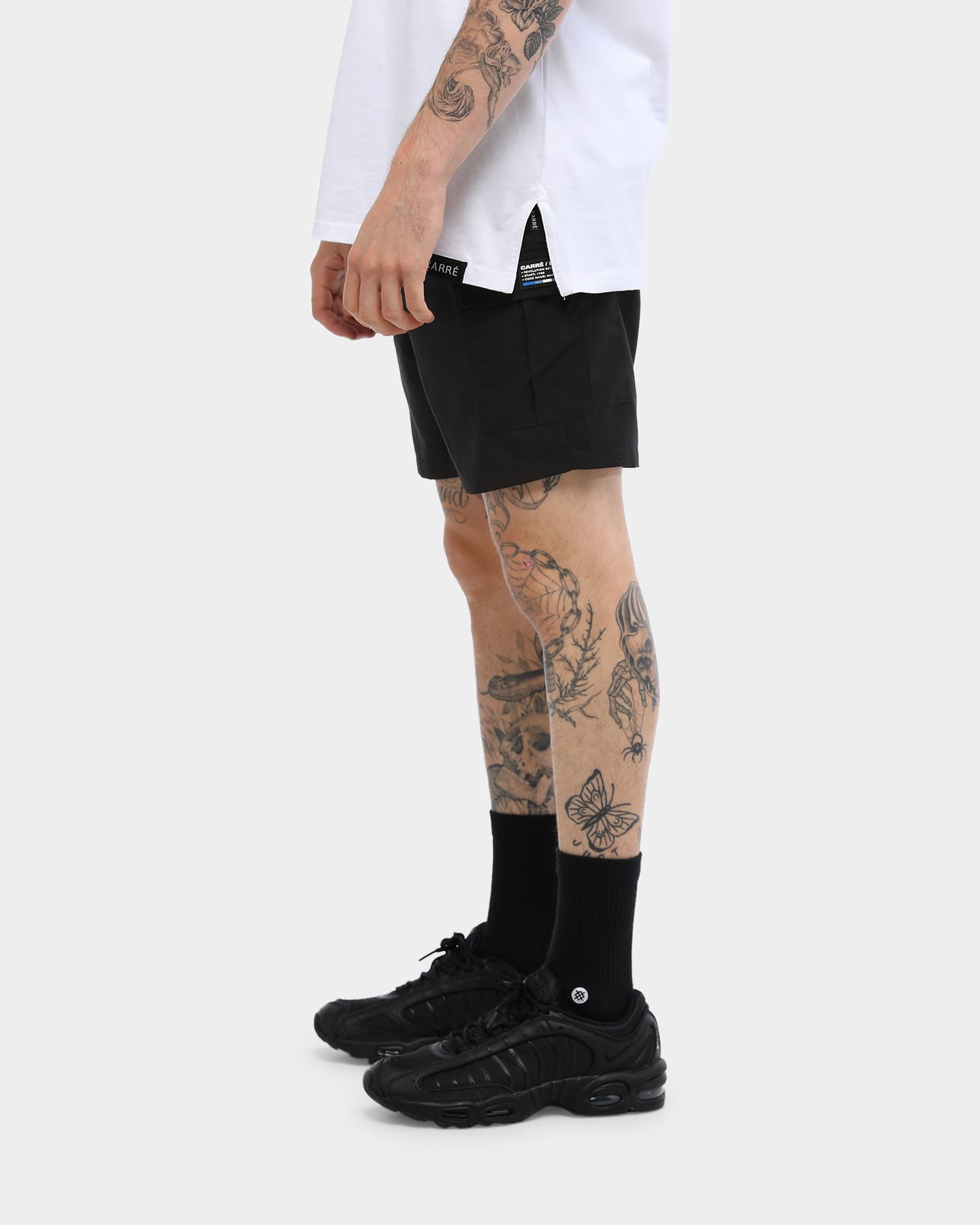 Carré Rev 001 Cargo Shorts Black