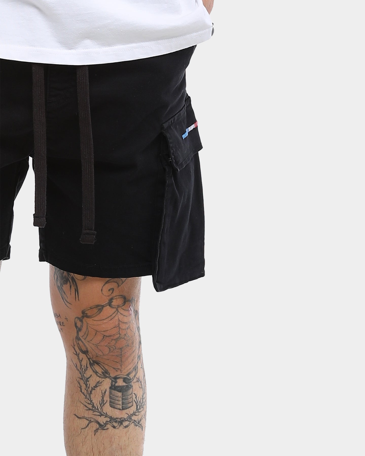 Carré Carnage Cargo Shorts Black