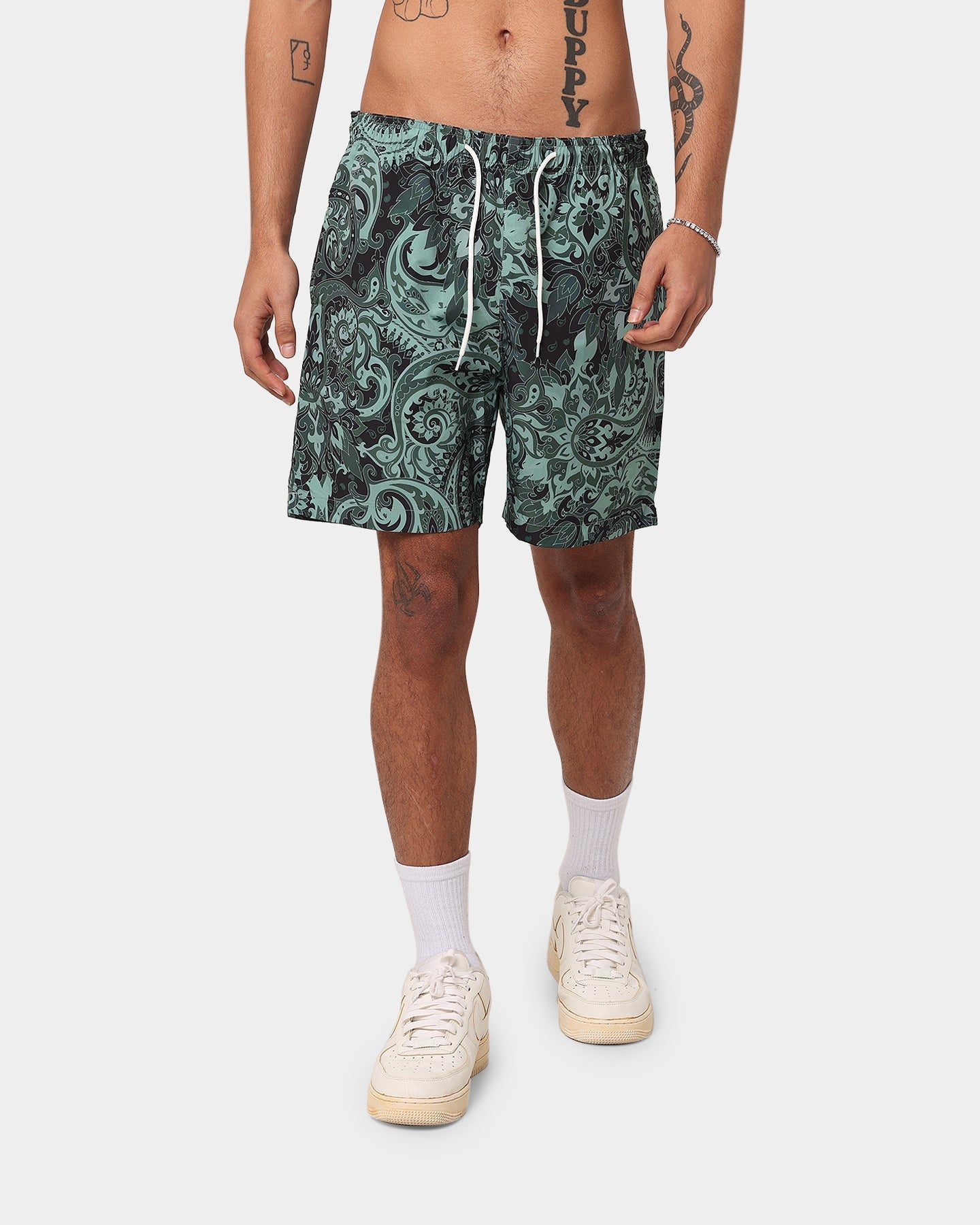 XXIII Zayn Shorts Black