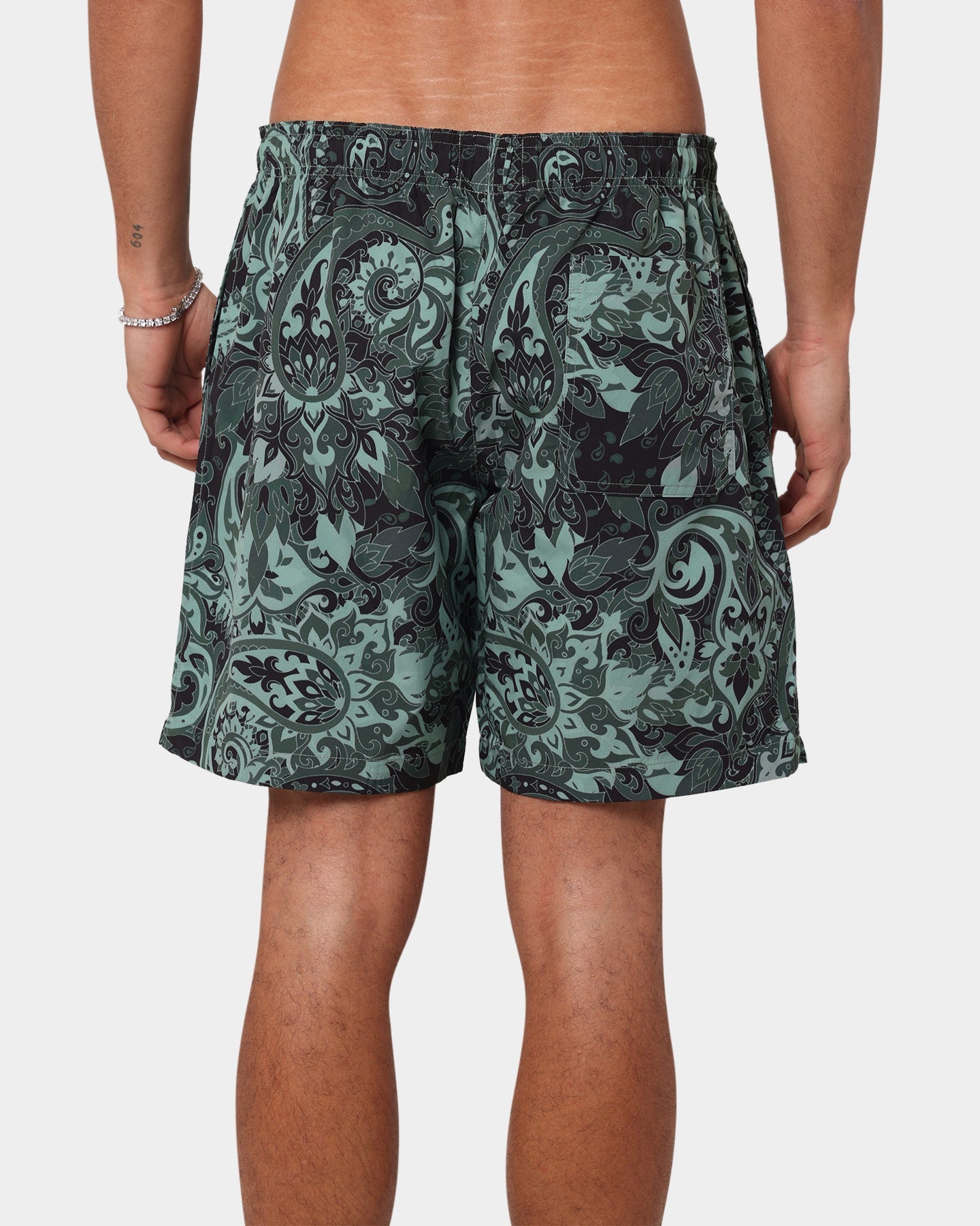 XXIII Zayn Shorts Black