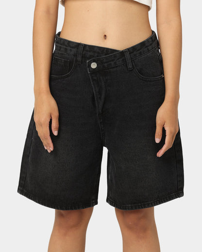 XXIII Women's Londyn Asymmetric Shorts Black