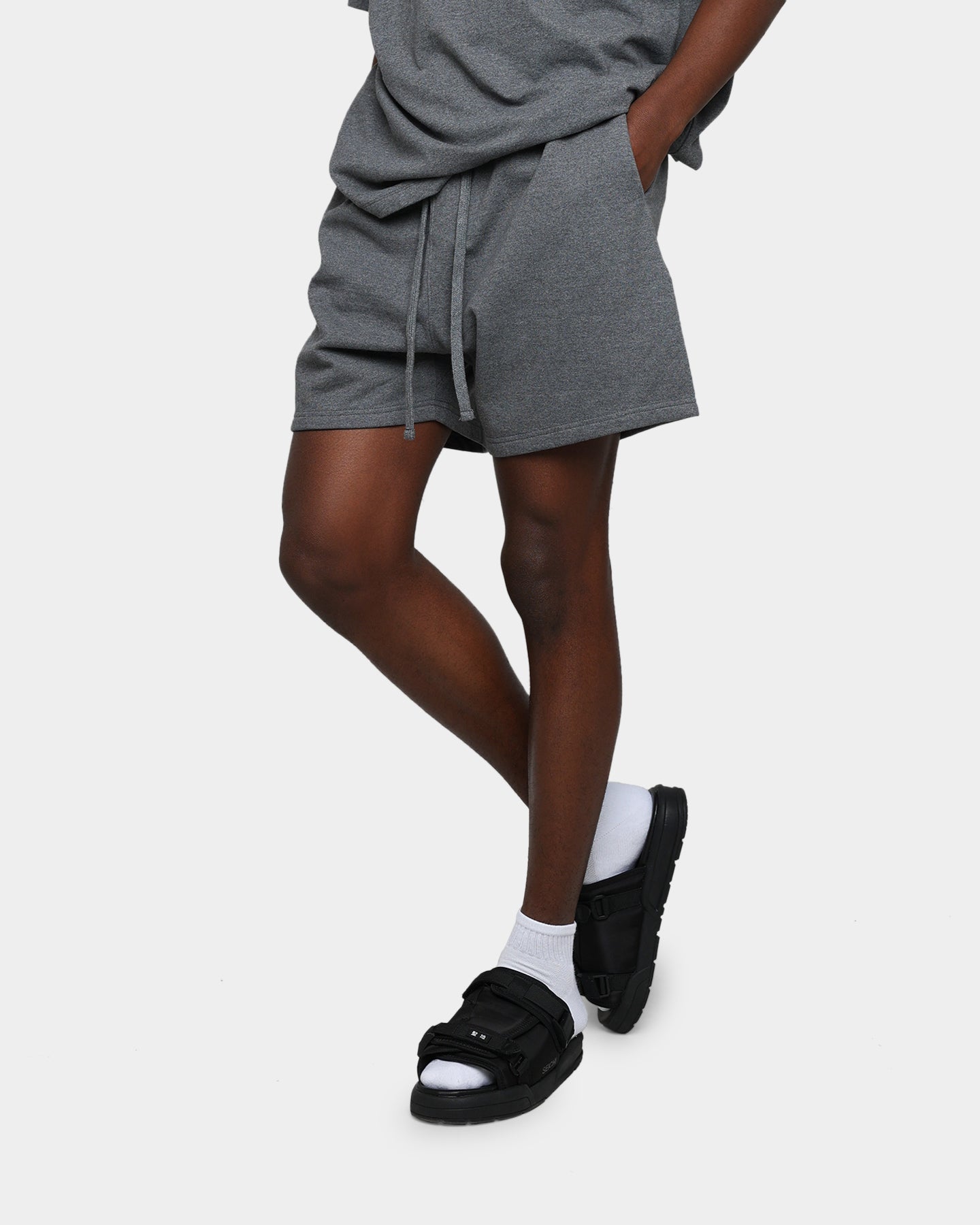 MNML Every Day Sweatshorts Dark Heather
