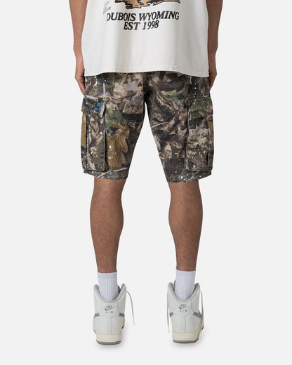 PANELED CARGO SHORTS