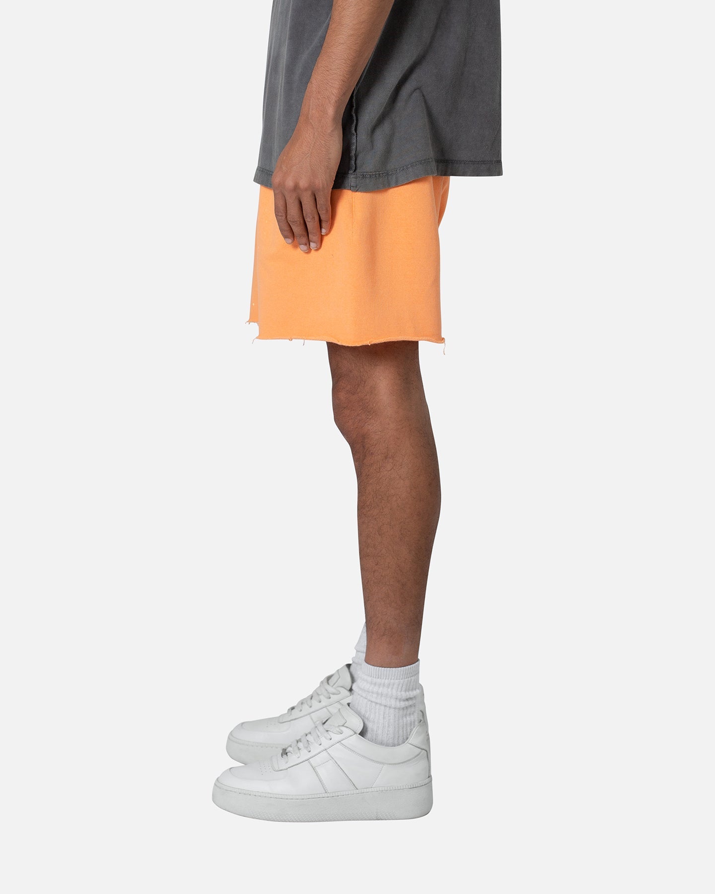 MNML Contrast Paneled Sweatshorts Orange