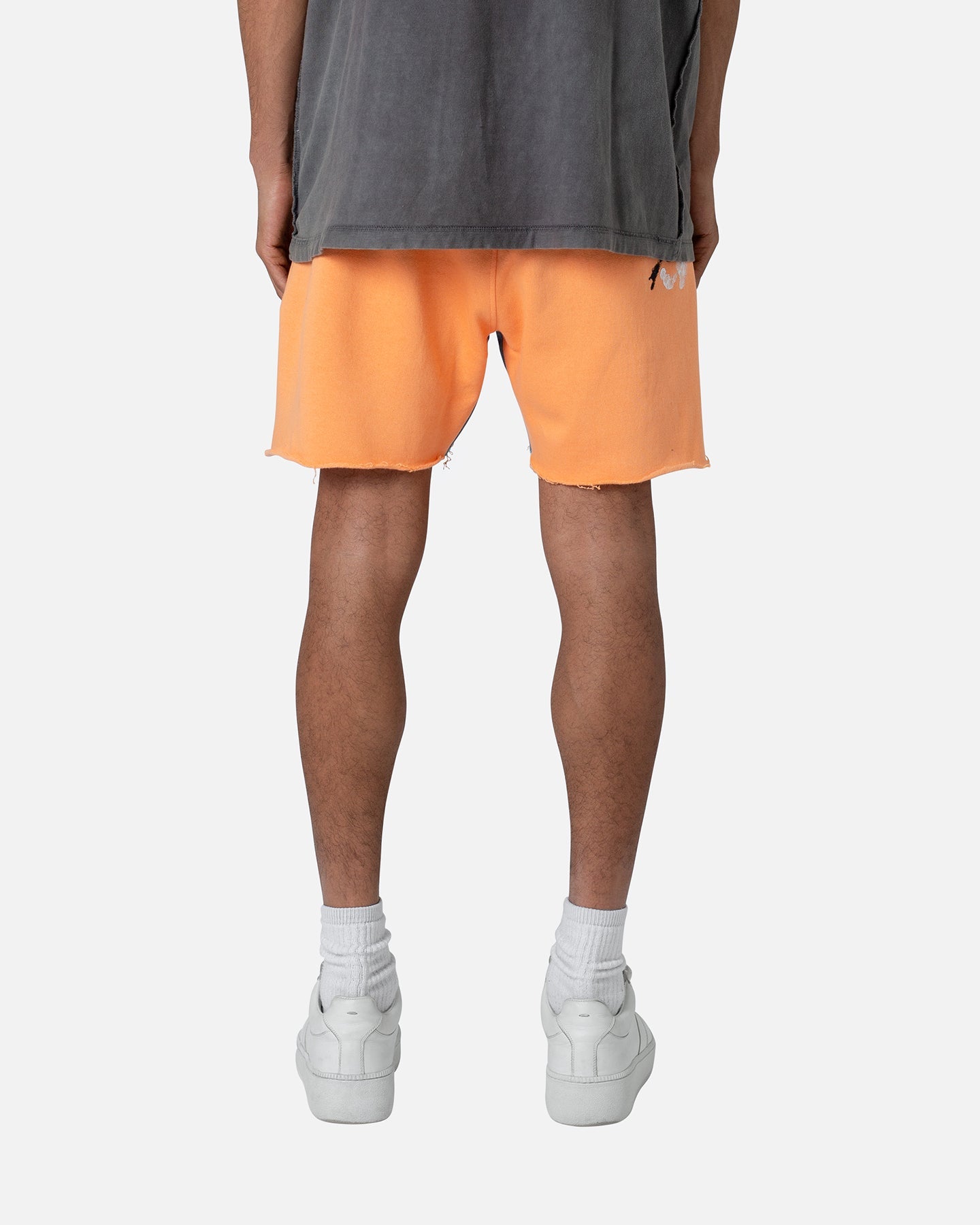 MNML Contrast Paneled Sweatshorts Orange