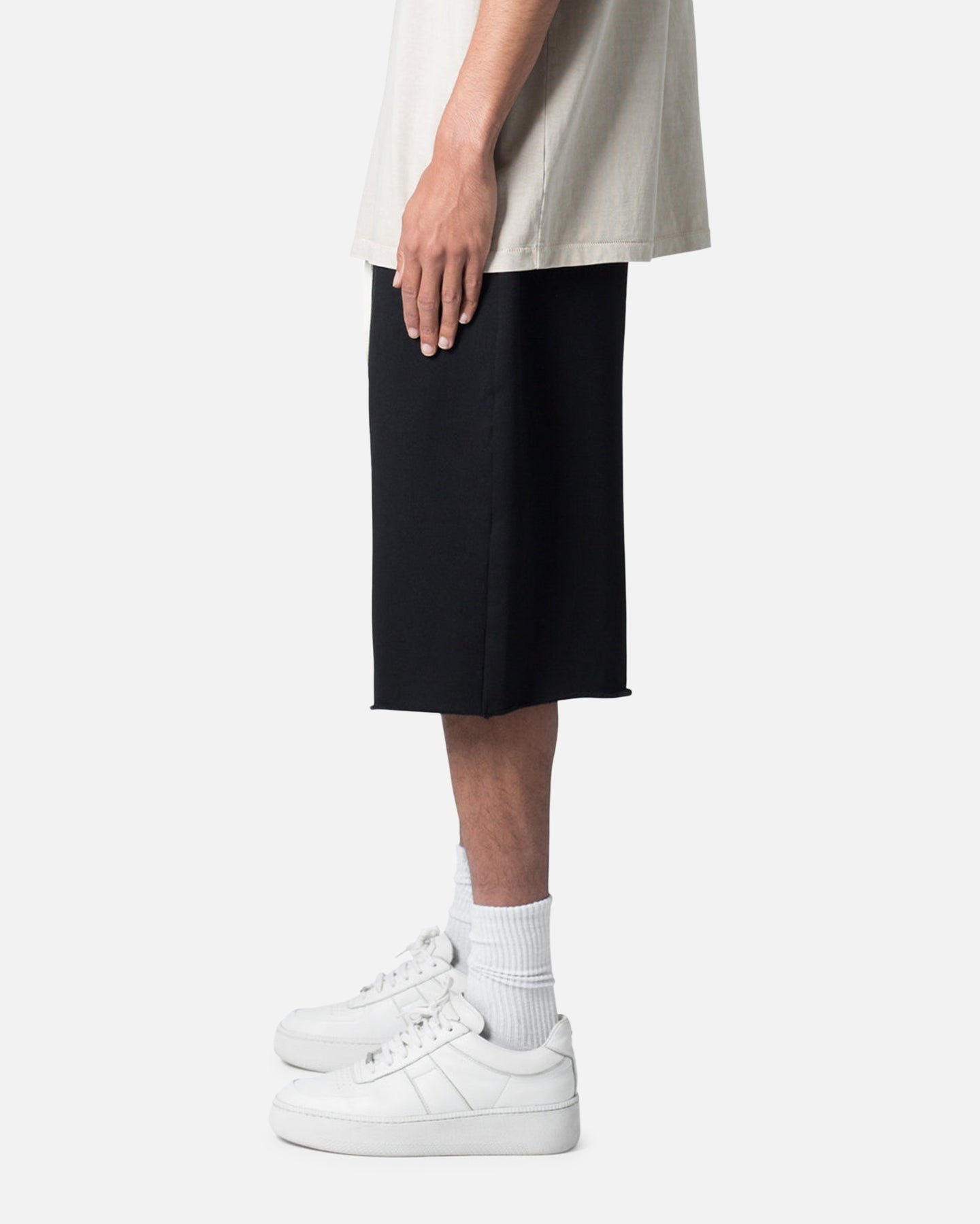 MNML Ultra Baggy Sweat Shorts Black