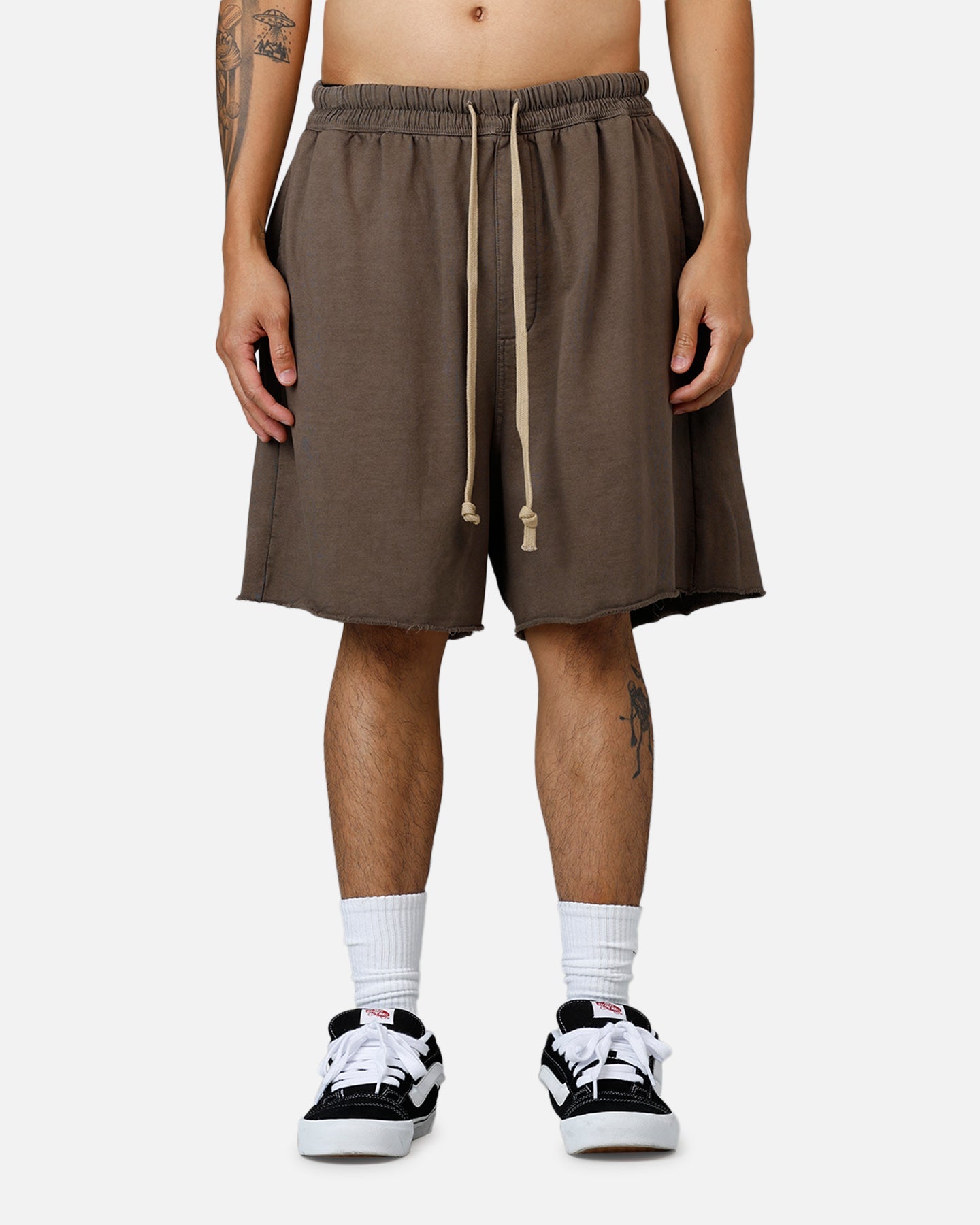 MNML Oversized Cargo Sweat Shorts Muddy Grey