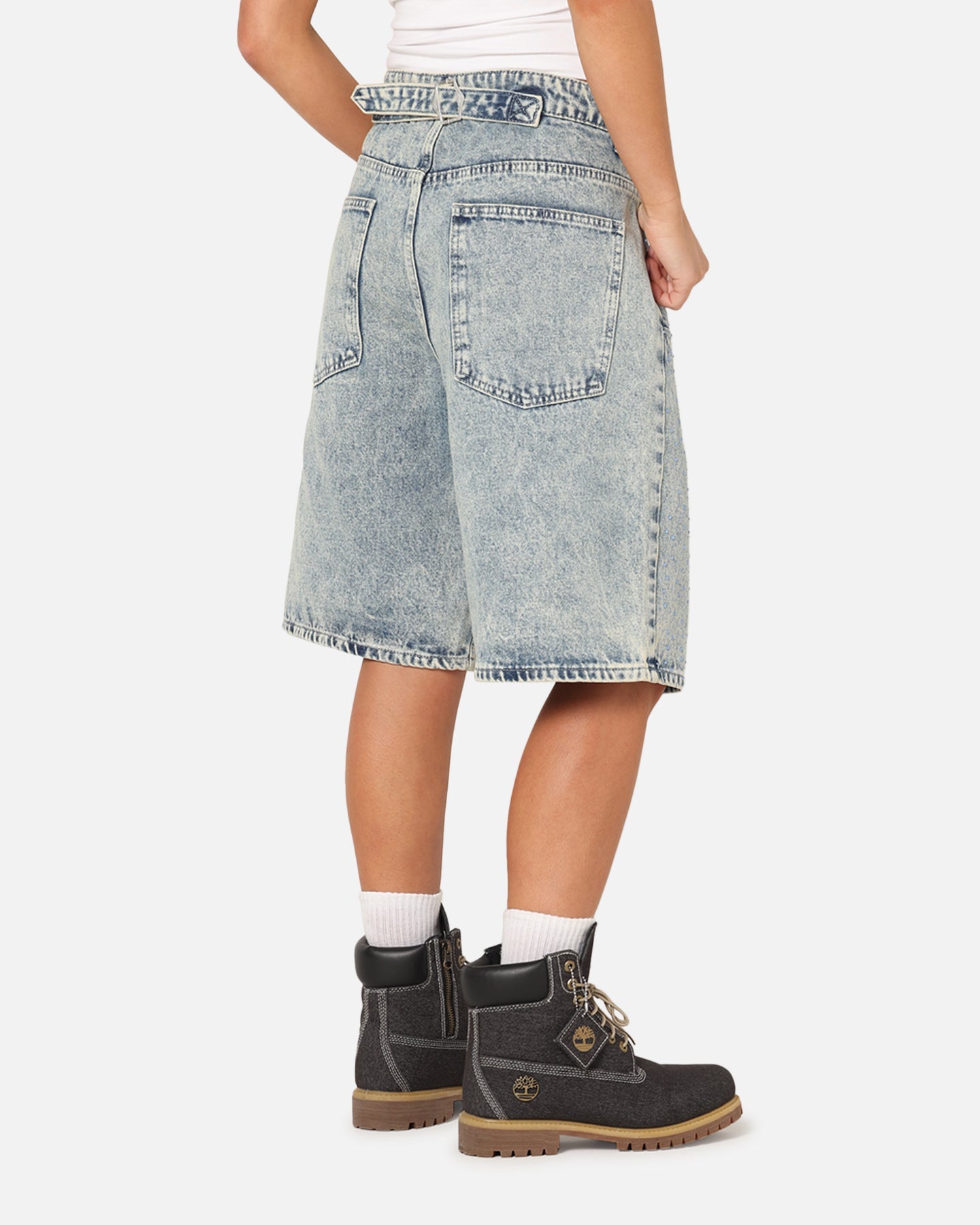 XXIII Diamond Buckle Back Jorts Blue Stonewash
