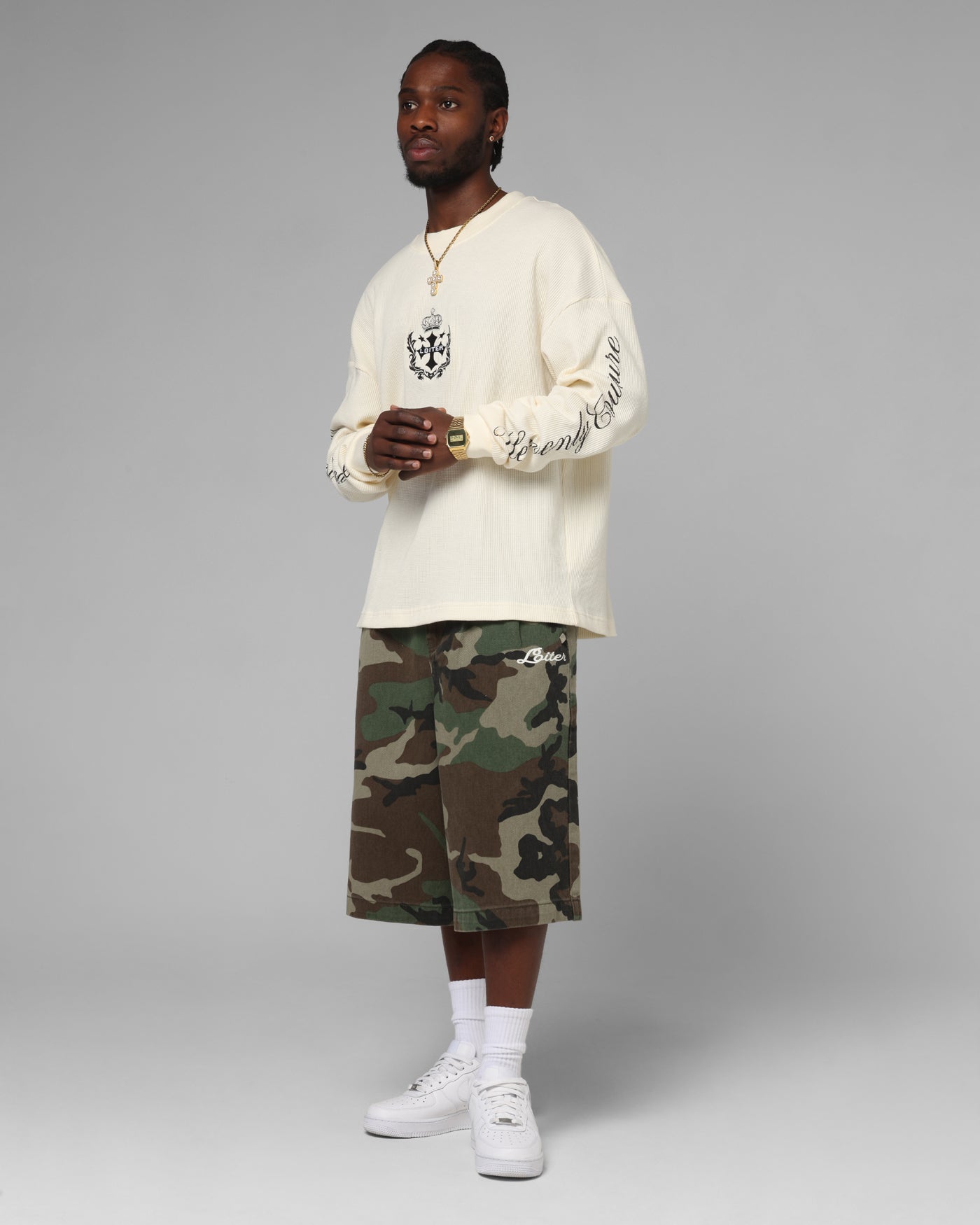 Loiter 3 Quarter Shorts Woodland Camo