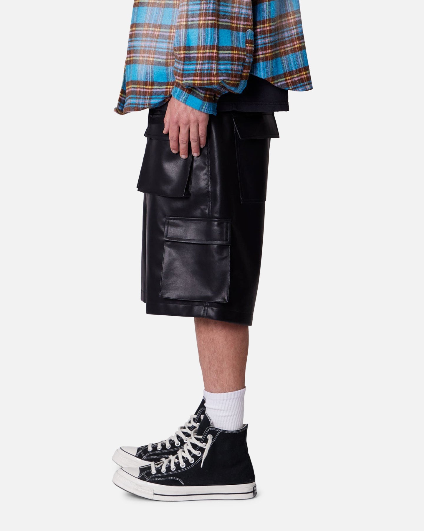 MNML Baggy Vegan Leather Cargo Shorts Black
