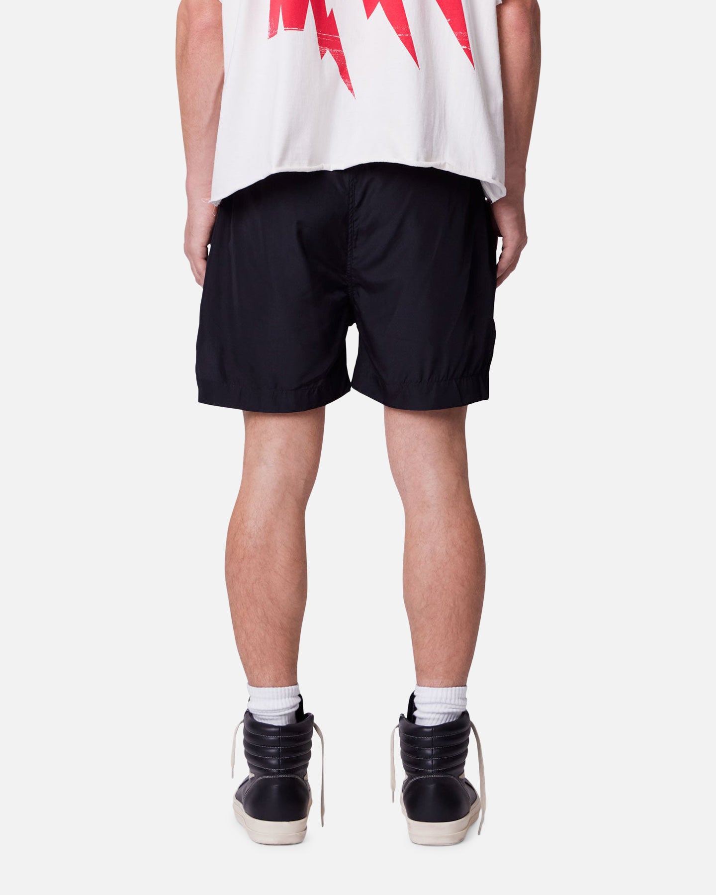 MNML Lightweight Zippered Shorts Black