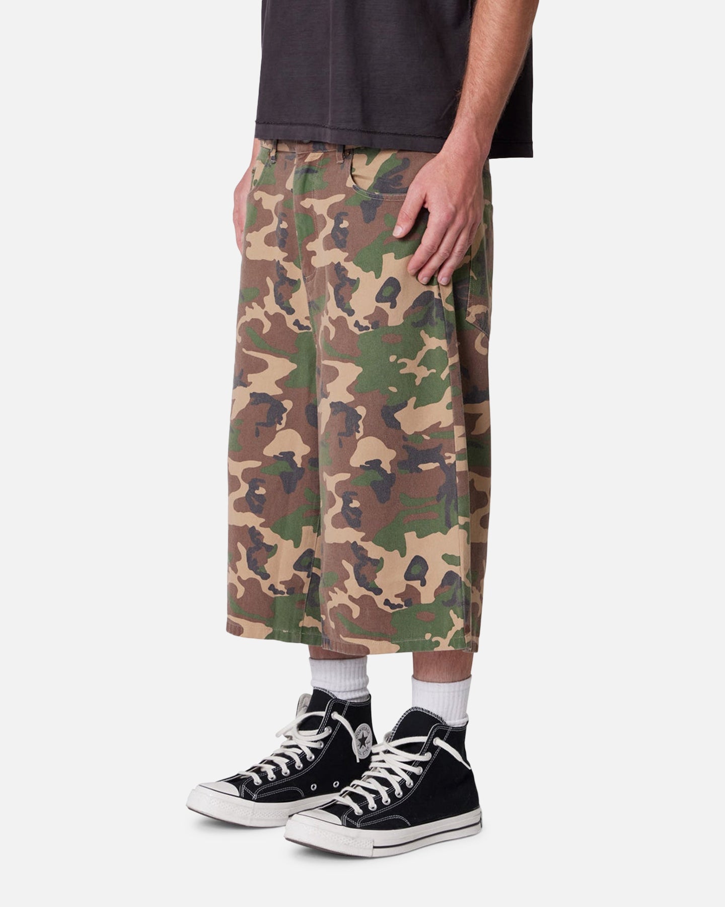 MNML Ultra Baggy Camo Twill Shorts Woodland Camo