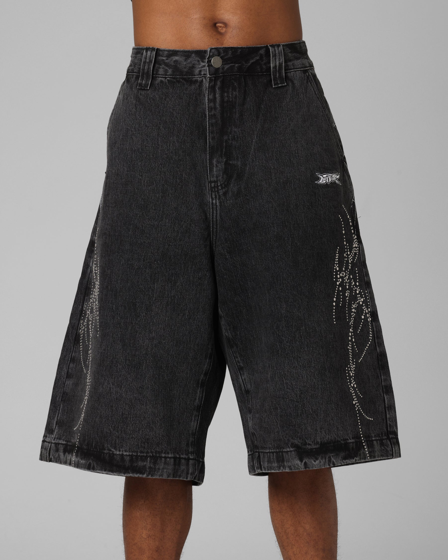 Loiter Goth Clique Jorts Black