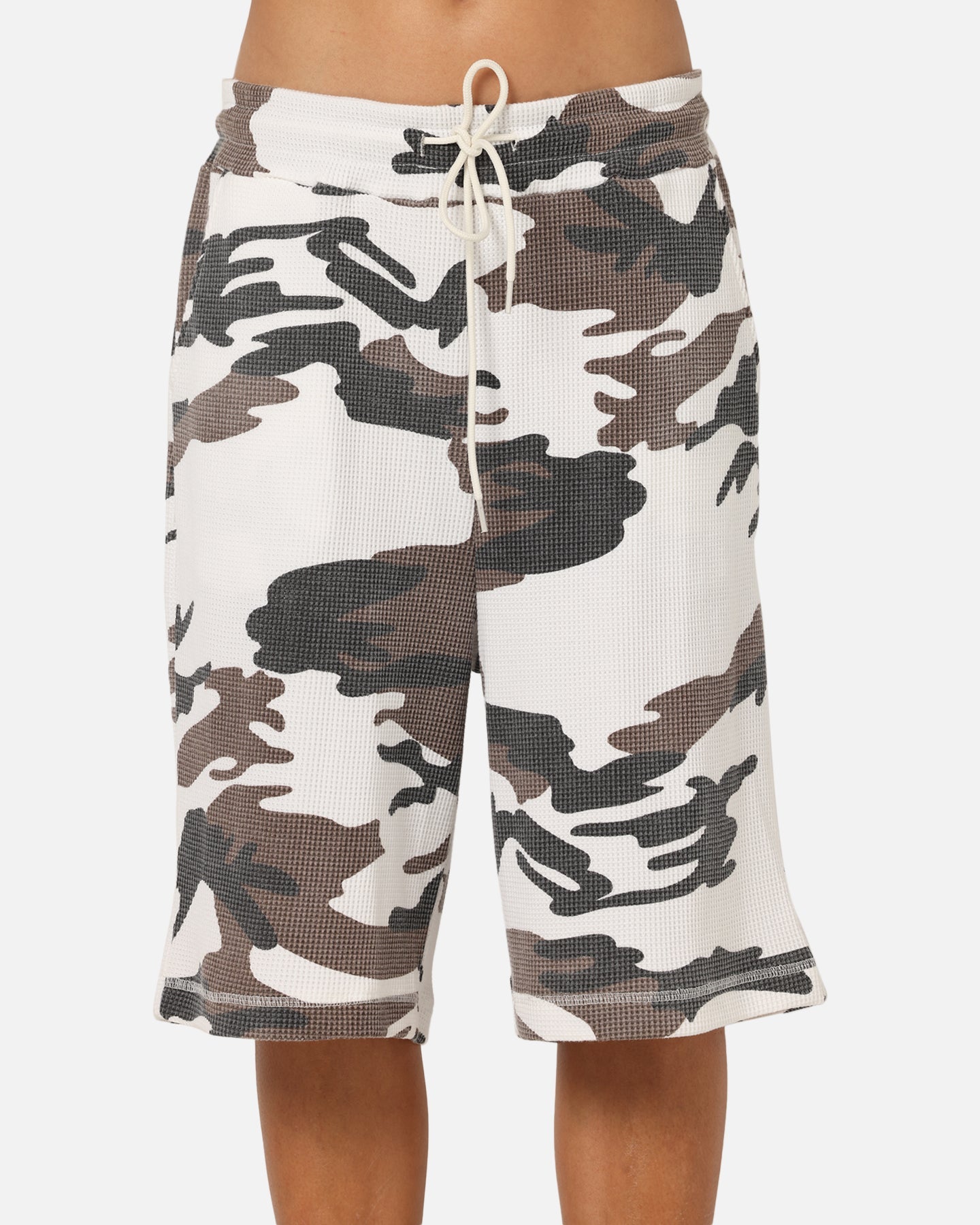 XXIII Printed Thermal Shorts Snow Camo