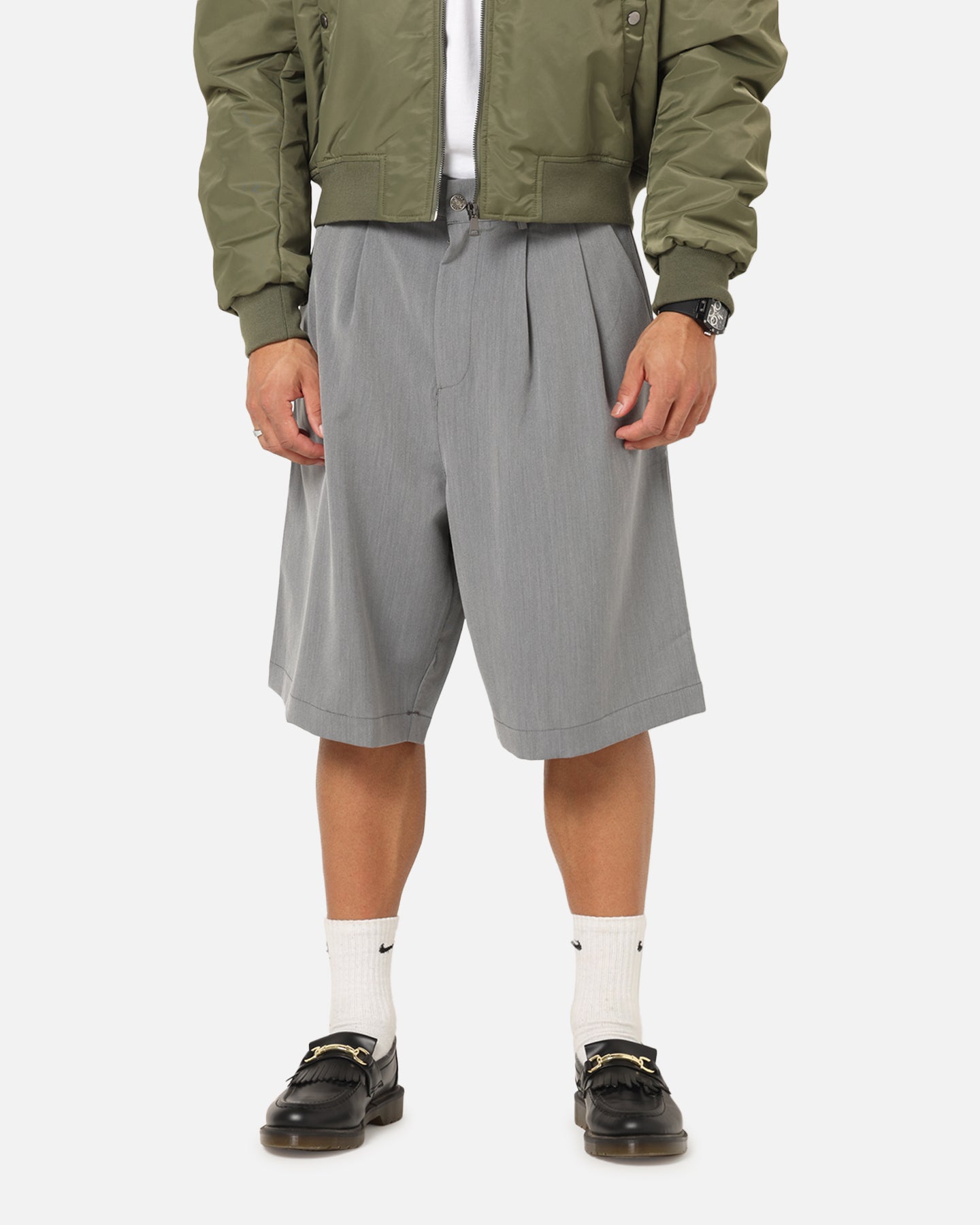 XXIII Baggy Pleated Shorts Grey