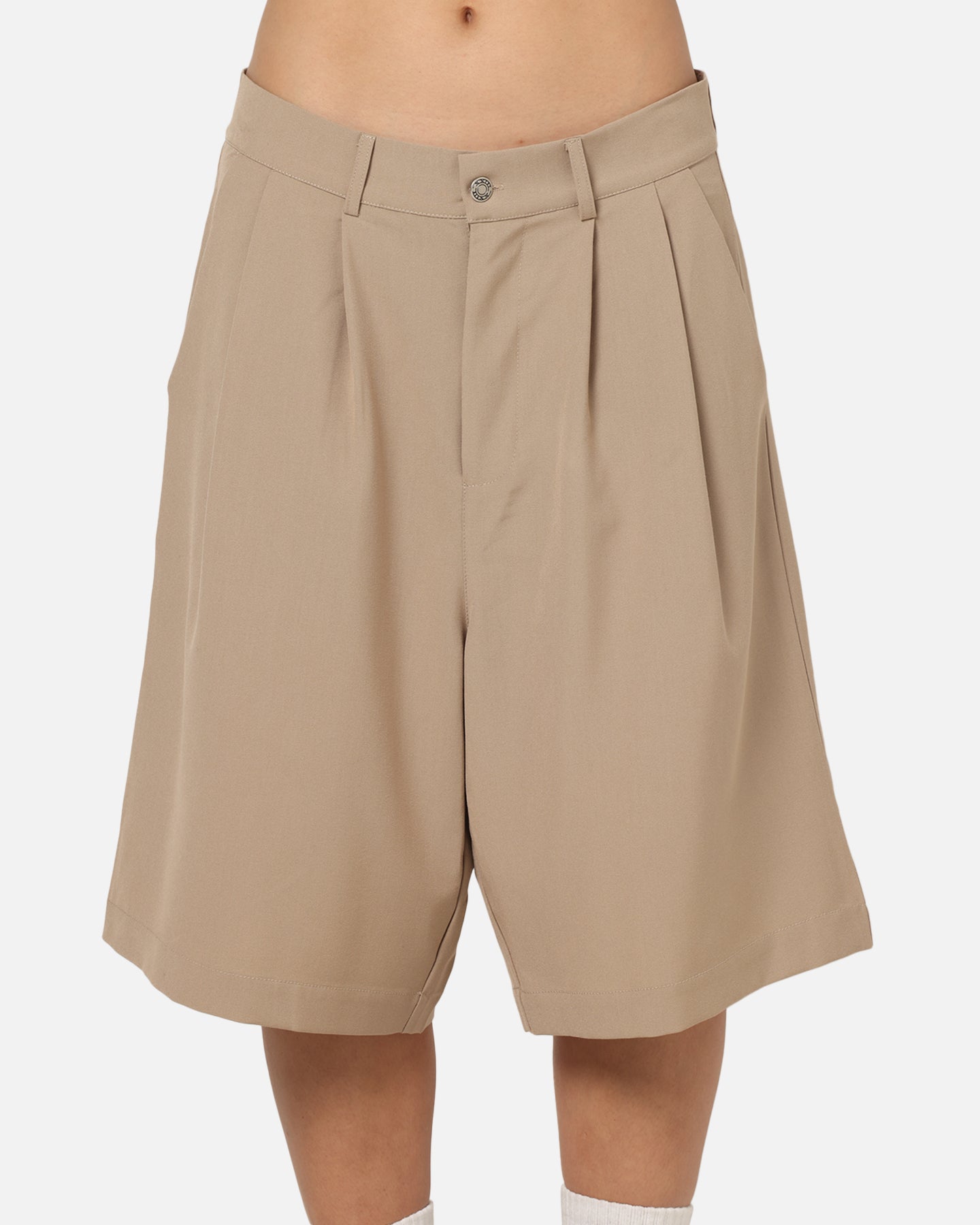 XXIII Baggy Pleated Shorts Tan