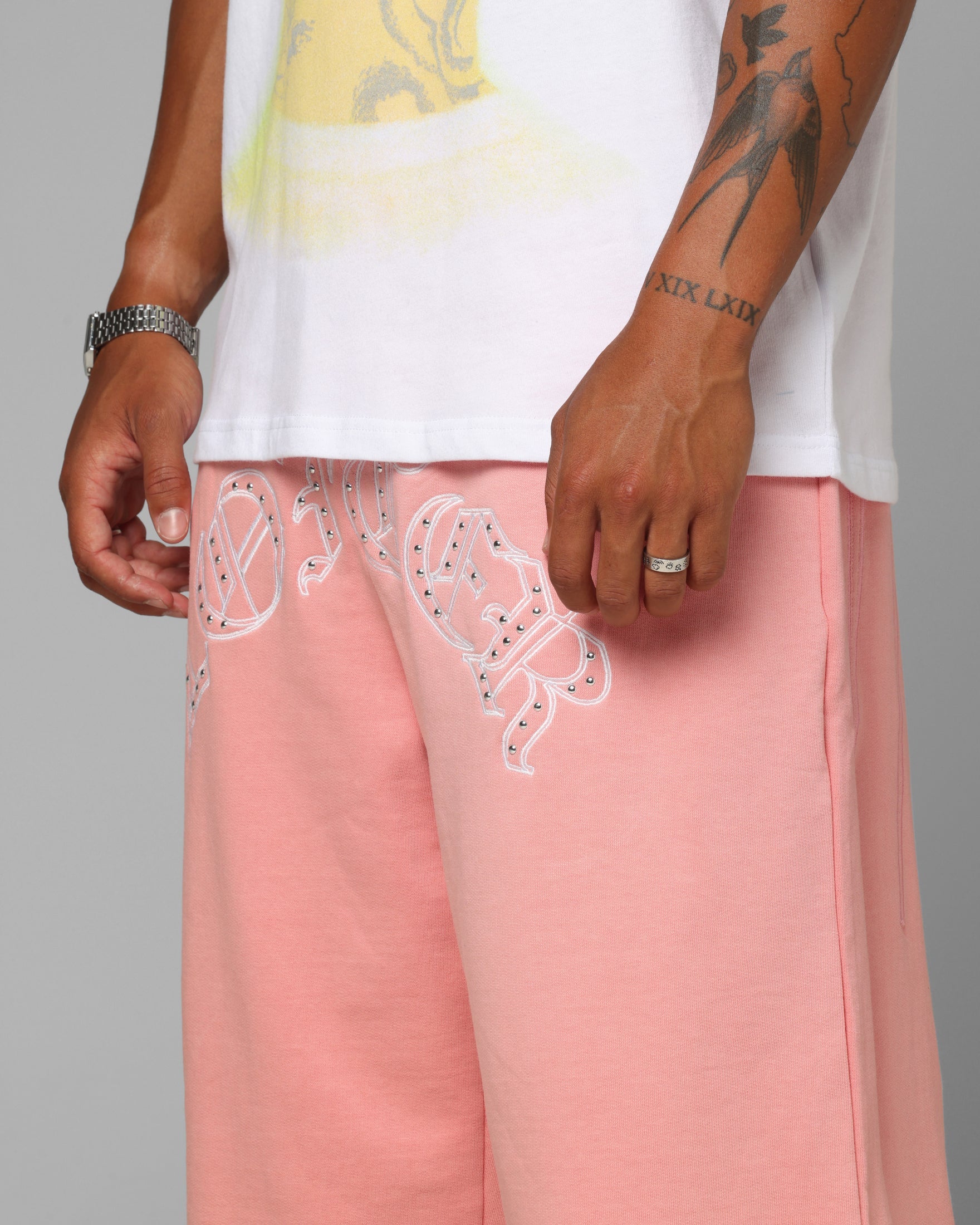 Loiter Destruct Sweat Shorts Pink