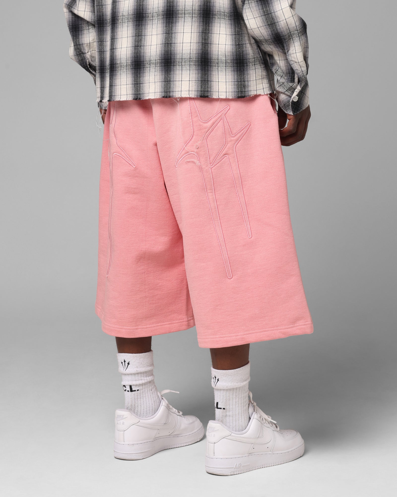 Loiter World Cup Shorts Pink