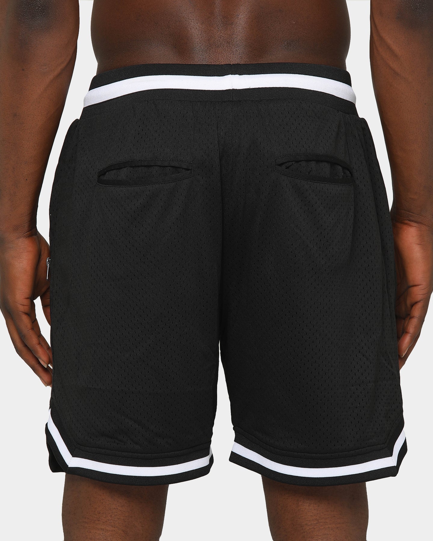 Saint Morta Men's Icon Mesh Basketball Short Black/White