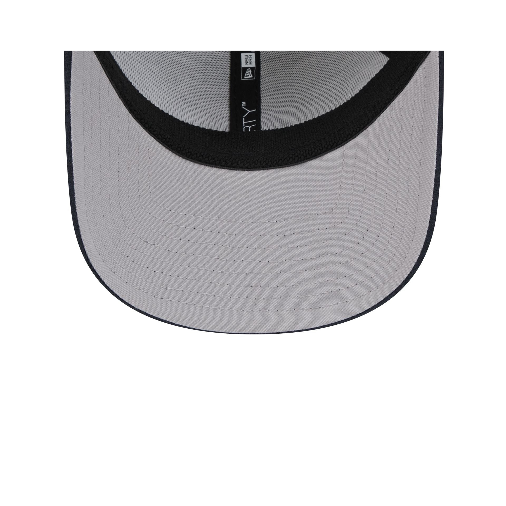 New York Yankees 2024 Clubhouse 9FORTY Stretch-Snap Hat
