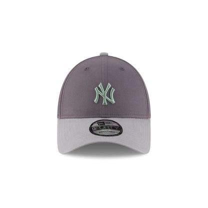 Daniel Arsham x New York Yankees Blue 9FORTY Snapback Hat