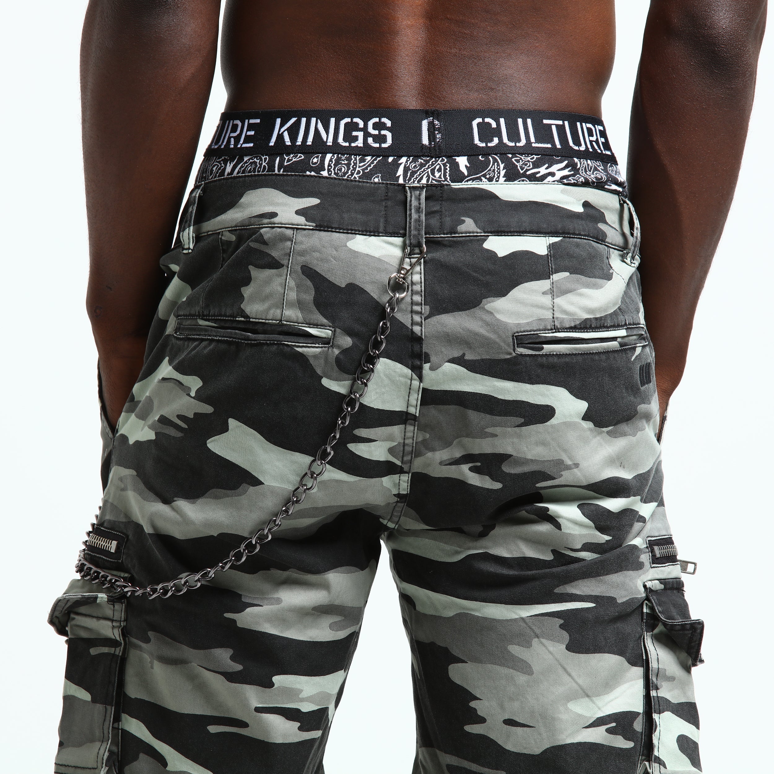 Nana Judy Federal Cargo Short Camo